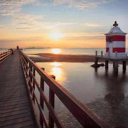 Pretty Duplex For 6 Guests In A Oasis In Lignano Riviera Villa