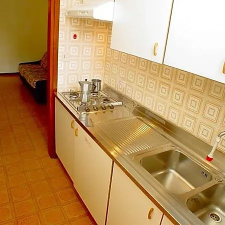 Pretty Duplex For 6 Guests In A Oasis In Lignano Riviera Villa Lignano Sabbiadoro