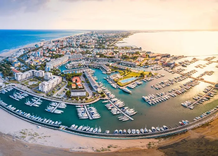 Pretty Duplex For 6 Guests In A Oasis In Lignano Riviera Villa *